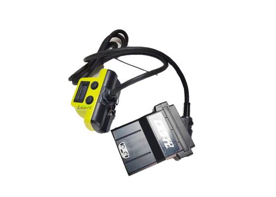 4.07W 14Ah コード付き LED 鉱山用ライト IP68 防水 25000lux 耐衝撃性 鉱山用キャップランプ、OLED スクリーン付き、石炭金岩鉱山用