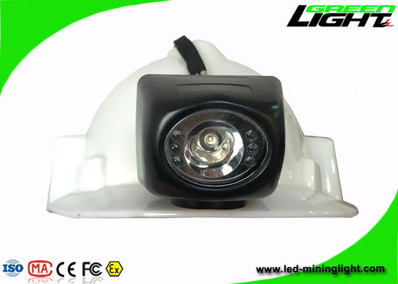 安全IP68 LED採鉱ライト8000lux明るさ5.7Ah電池1000周期のセリウムの承認