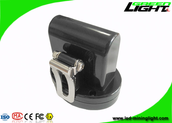 IP67 450mA 10000ルクスのLminersの帽子ランプ2.8Ah電池の差込式充満方法