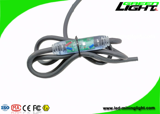 ケーブルが付いている348Lum 25000luxの耐圧防爆採鉱のヘッドライト10.4Ah