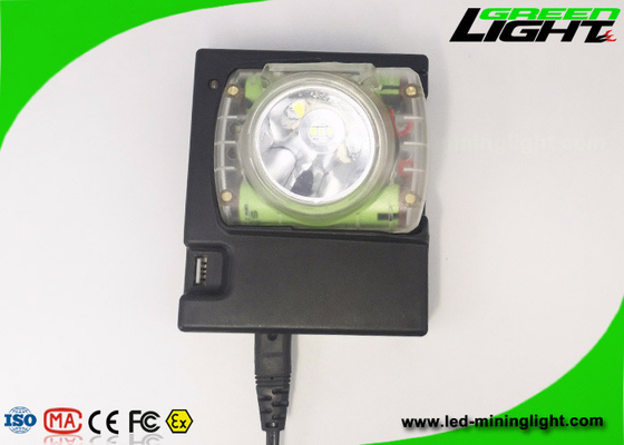 232lum 13000luxのOLEDスクリーンが付いているコードレス ヘルメットの帽子ランプ1.78W