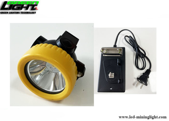 B02000充電器4000lux 3.7Vが付いている再充電可能な安全抗夫の帽子ランプ