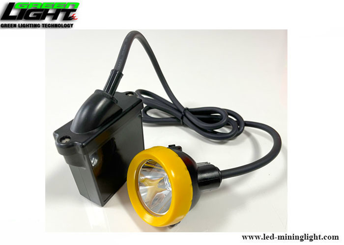 炎の安全鉱山の帽子ランプ3.7V 10000luxの鉱山で使用される長い電池の寿命