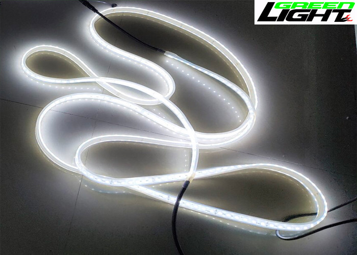 1つの暖かい形成LEDの適用範囲が広い滑走路端燈/涼しく白い色のケイ素材料のすべて