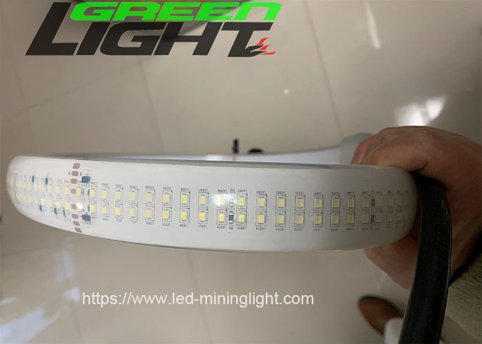 2230lum/mのシリコーンによって導かれる滑走路端燈の倍の列DC36V/AC110V/220V SMD5050 30W/Mの白色